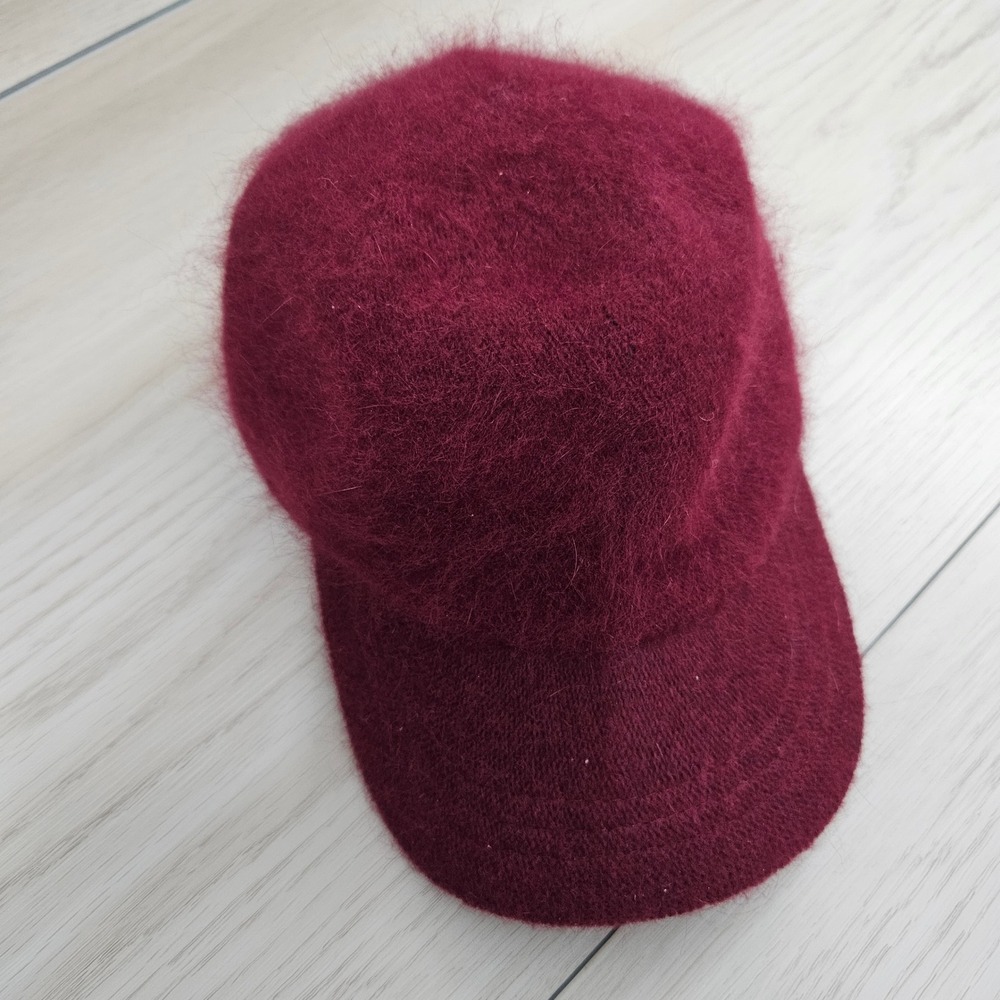 Betmar New York Burgundy Fuzzy Knit Cadet Hat Adjustable Strap Streetwear Classy